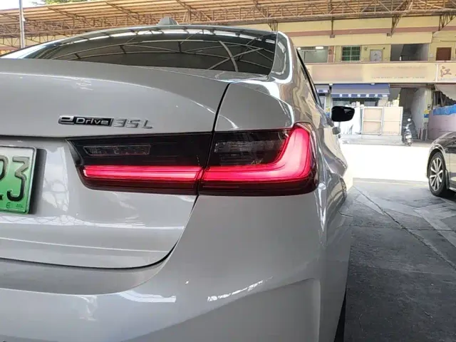 BMW i3 — Фото автомобиля 7