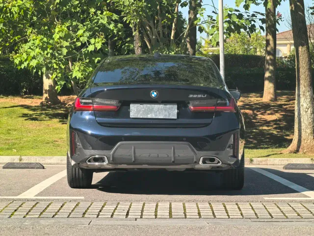 BMW 3 Series — Фото автомобиля 14