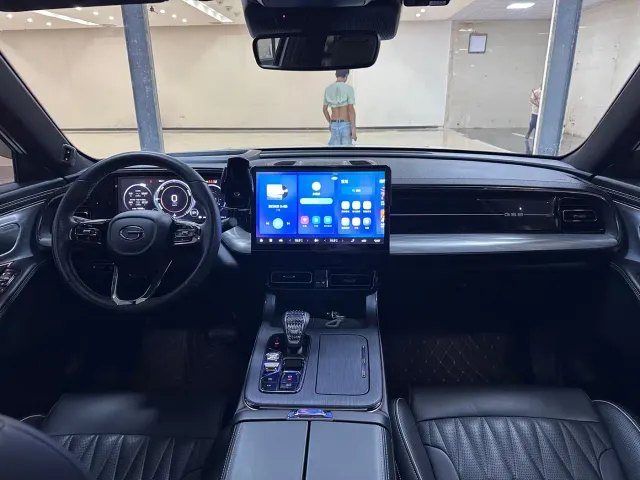 GAC Trumpchi GS8 — Фото автомобиля 11
