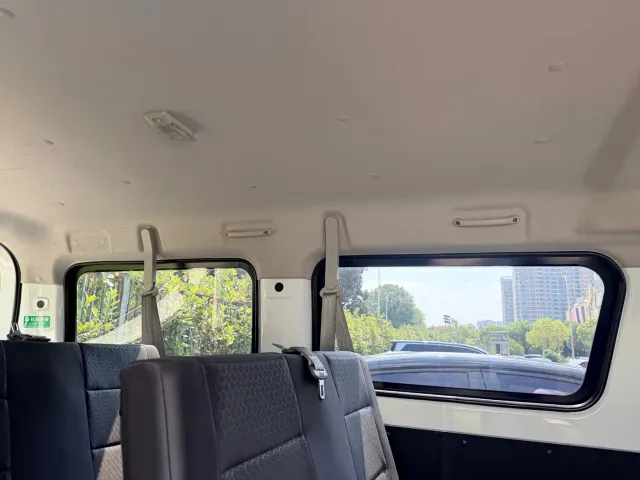 Changan Ruixing EM60 — Фото автомобиля 8