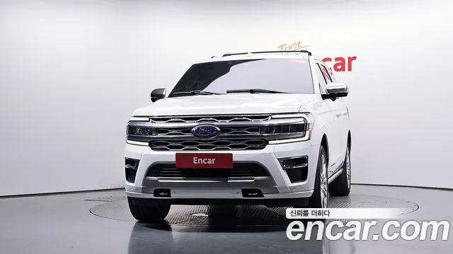 Ford Expedition — Фото автомобиля 2