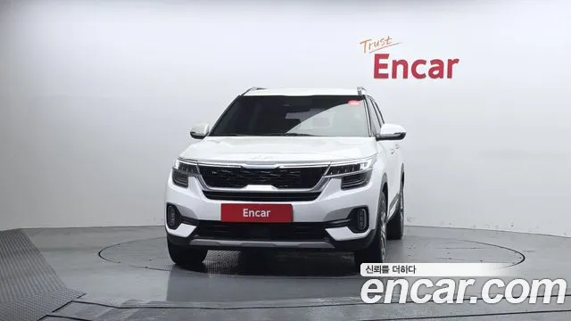 Kia Seltos Seltos Бензин 1.6 турбо 2WD — Фото автомобиля 3