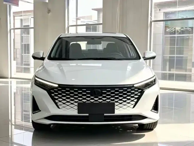 Changan Raeton Plus — Фото автомобиля 2