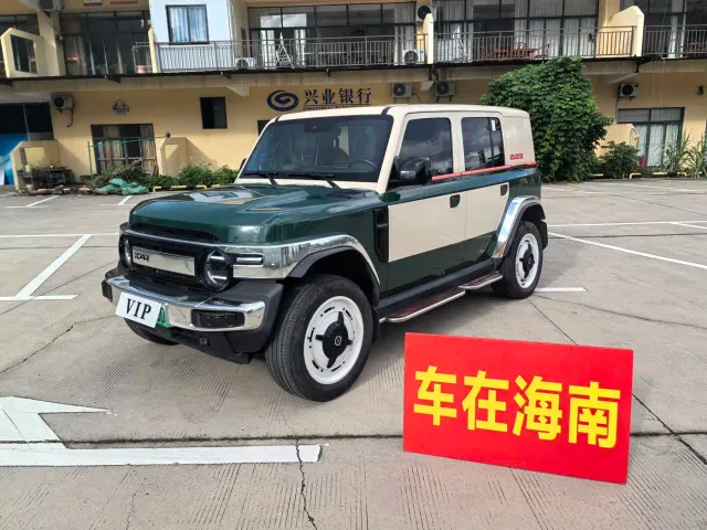 Фотография автомобиля — iCAR V23