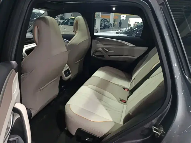 BYD Song Pro — Фото автомобиля 16