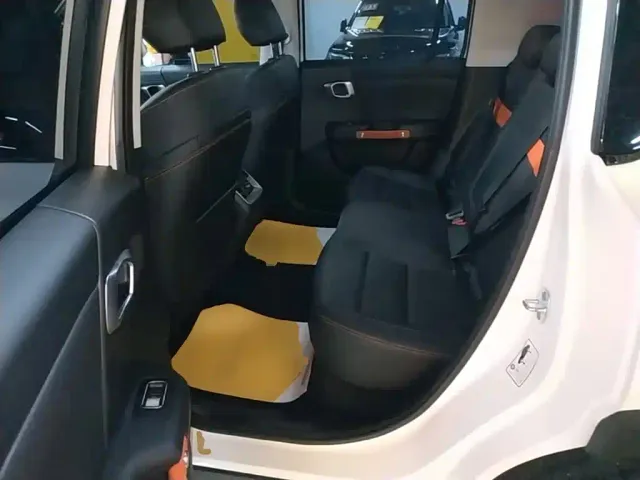 BAIC BJ30 — Фото автомобиля 16