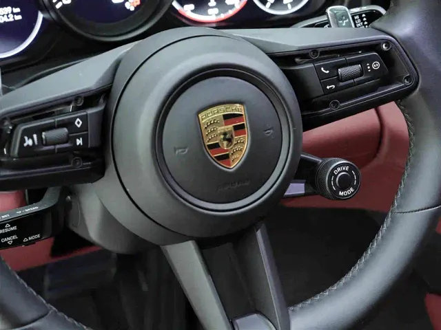 Porsche Panamera — Фото автомобиля 17
