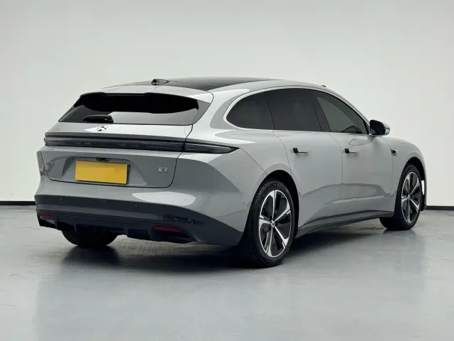 Nio ET5 Touring — Фото автомобиля 4