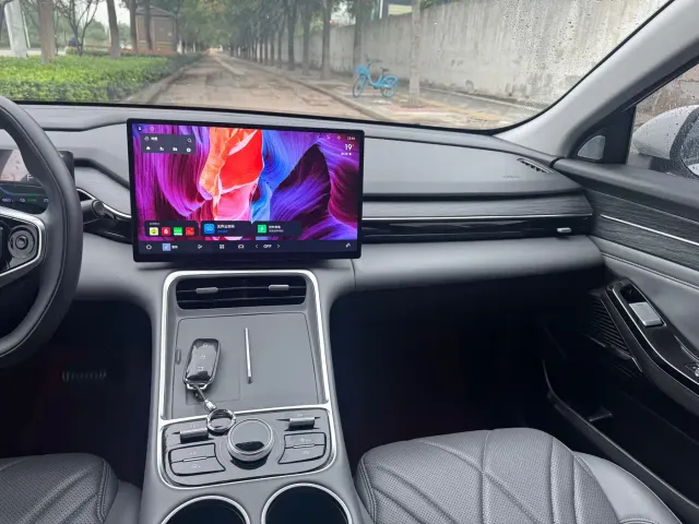 Geely Galaxy L6 — Фото автомобиля 11
