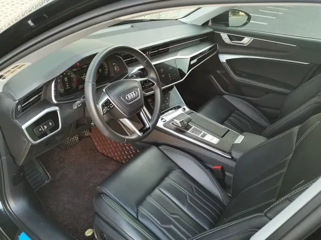 Audi A6L — Фото автомобиля 21