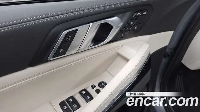 BMW X6 xDrive40i M Sport — Фото автомобиля 19