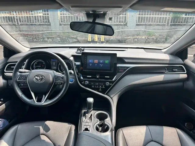 Toyota Camry — Фото автомобиля 12