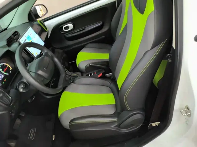 Roewe Clever — Фото автомобиля 14