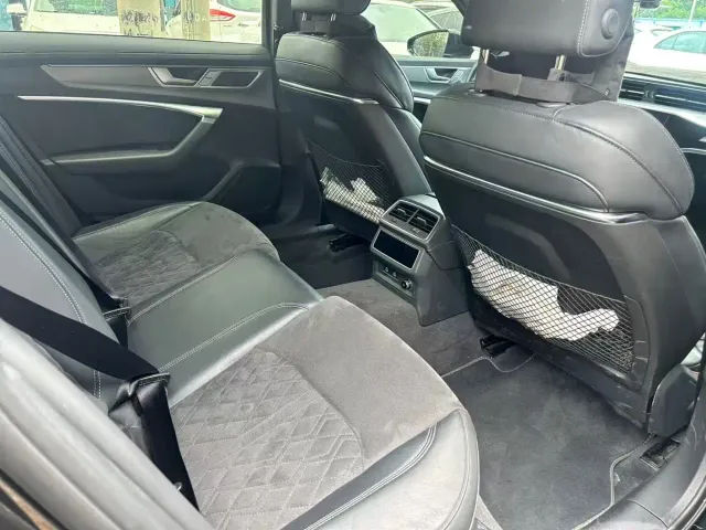 Audi A6L — Фото автомобиля 9
