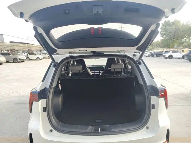 Changan CS75 Plus — Фото автомобиля 18