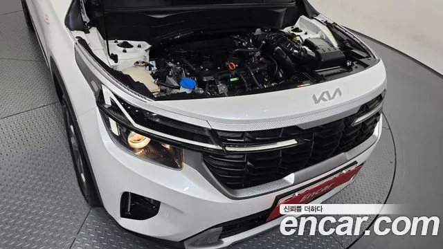 Kia Seltos New — Фото автомобиля 9