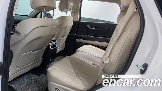 Genesis GV80 — Фото автомобиля 27