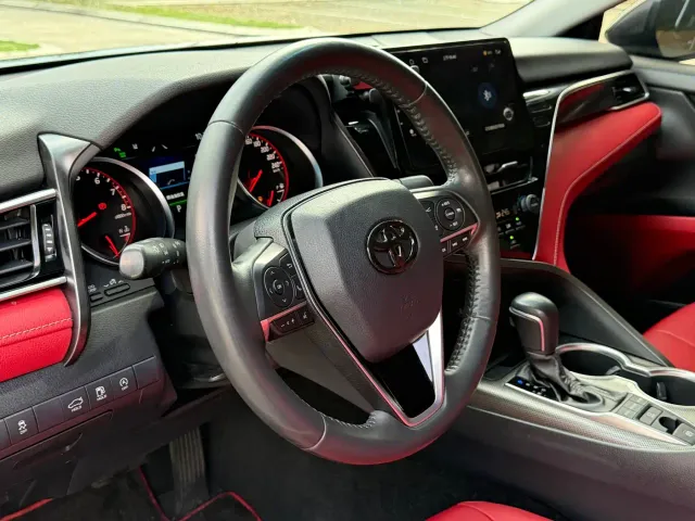 Toyota Camry — Фото автомобиля 7