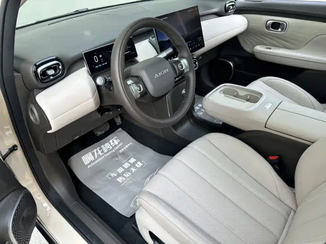 GAC Aion UT — Фото автомобиля 8