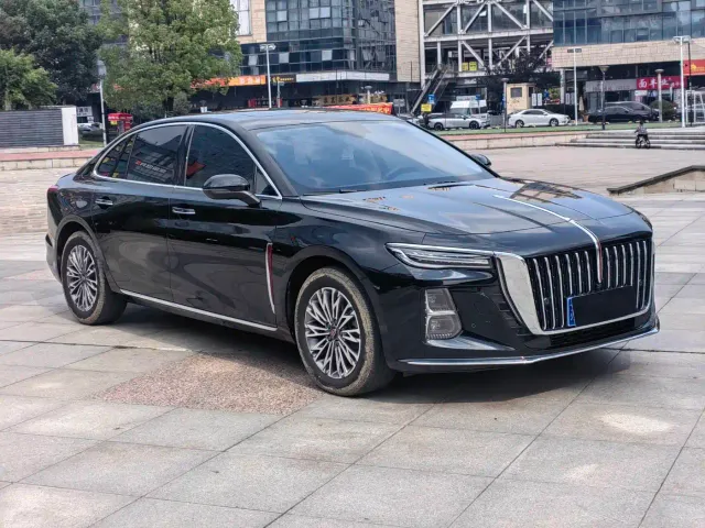 Hongqi H5 — Фото автомобиля 3
