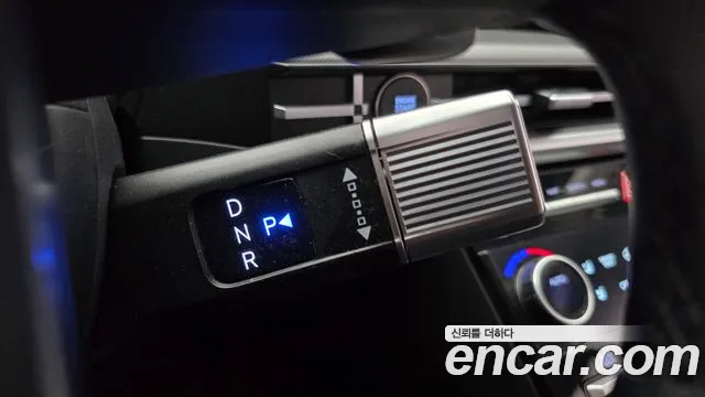 Hyundai Santa Fe MX5 — Фото автомобиля 12