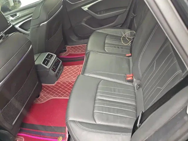 Audi A6L — Фото автомобиля 16