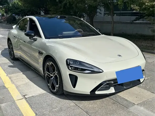 Xiaomi SU7 — Фото автомобиля 4