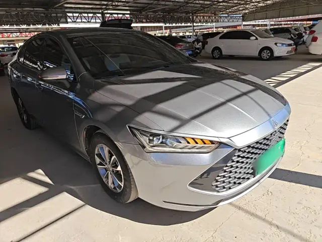 BYD Qin PLUS — Фото автомобиля 3