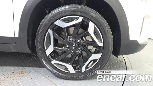Kia Seltos Бензин 1.6 турбо 2WD — Фото автомобиля 19