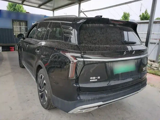 Hongqi HS7 PHEV — Фото автомобиля 4