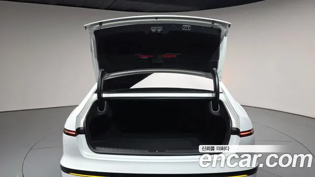 Hyundai Grandeur GN7 — Фото автомобиля 19