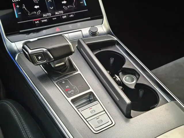 Audi A6L — Фото автомобиля 11
