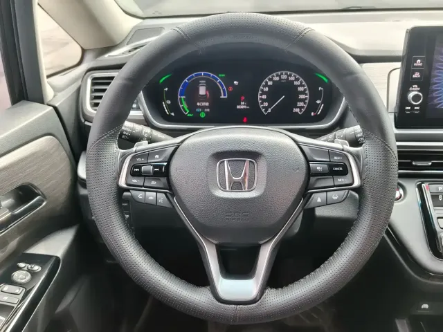 Honda Elysion 2024 2.0L e:HEV Luxury Edition — Фото автомобиля 23