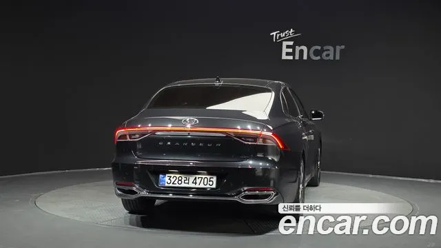 Hyundai Grandeur Новый Grandeur IG — Фото автомобиля 4