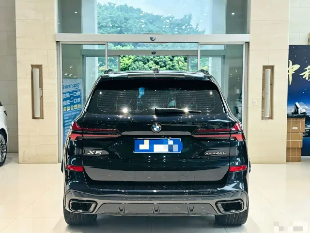 BMW X5 — Фото автомобиля 4