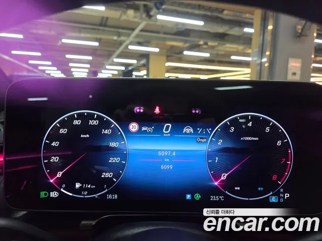 Mercedes-Benz S-Class S-класс W223 — Фото автомобиля 17