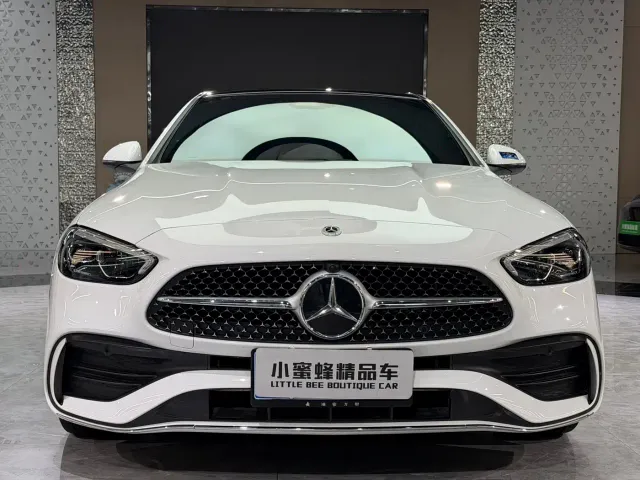 Mercedes-Benz C-Class — Фото автомобиля 2