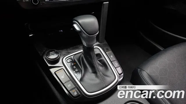 Kia Seltos — Фото автомобиля 12
