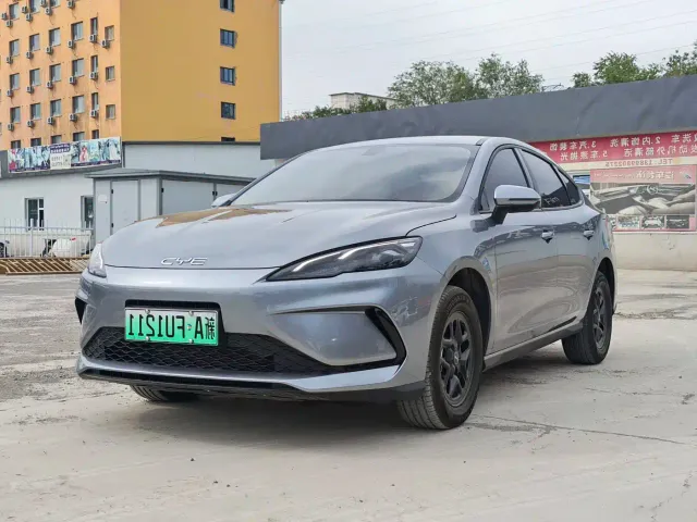 Фотография автомобиля — BYD Seal 05 DM-i