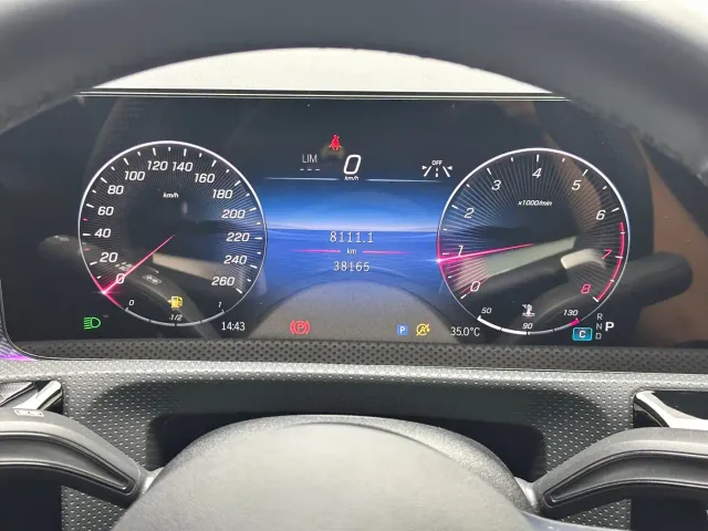 Mercedes-Benz A-Class — Фото автомобиля 11