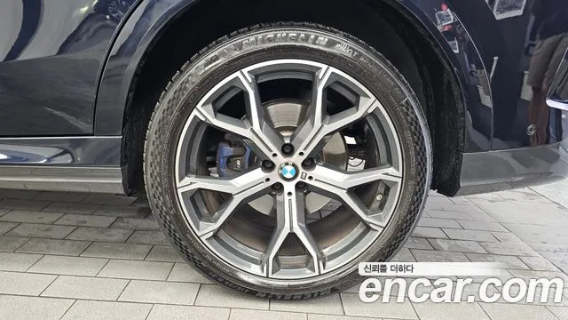 BMW X6 — Фото автомобиля 18
