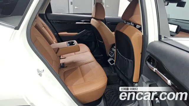 Kia Seltos Новый Seltos Бензин 2.0 2WD — Фото автомобиля 10