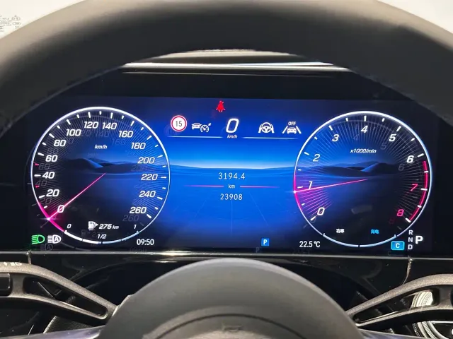 Mercedes-Benz E-Class — Фото автомобиля 10