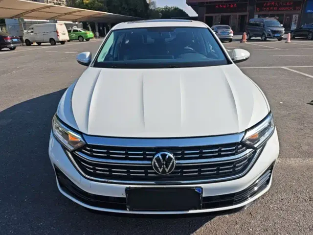 Volkswagen Sagitar — Фото автомобиля 2