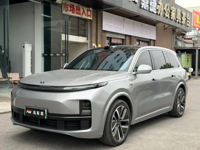Фотография автомобиля — Li Auto L9