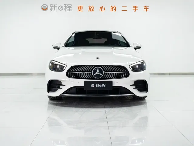 Mercedes-Benz E-Class — Фото автомобиля 2