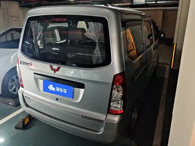 Wuling Rongguang S — Фото автомобиля 3
