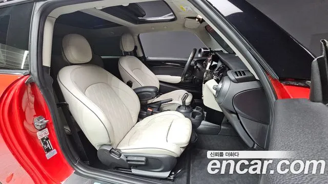 MINI Cooper — Фото автомобиля 26