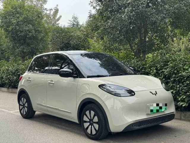 Wuling Bingo — Фото автомобиля 3
