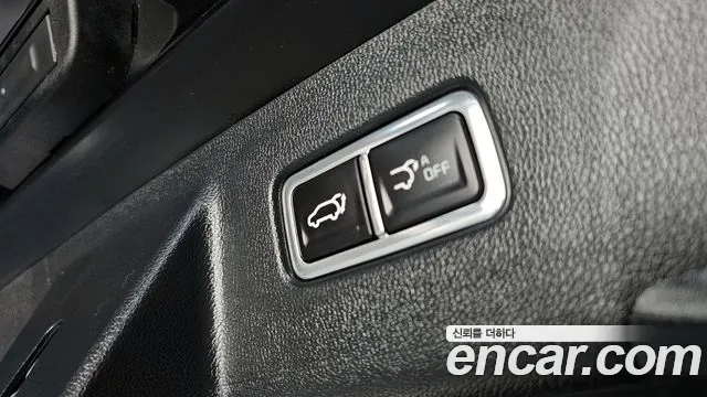 Kia Sorento Новый Sorento 4 поколение Бензин 2.5T 2WD — Фото автомобиля 18